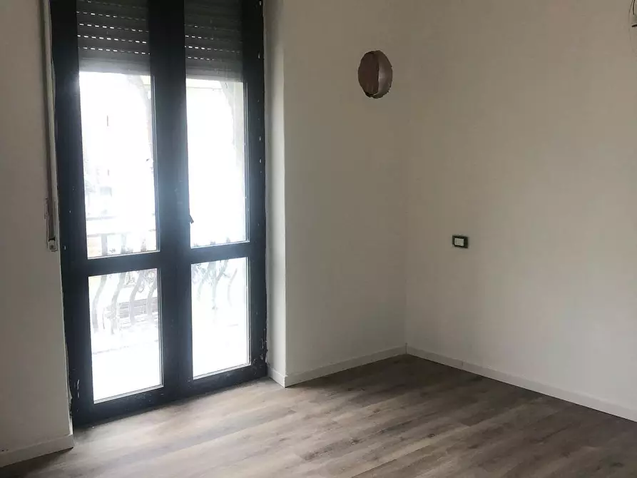 Immagine 13 di Albergo/B&B/Residence in vendita  a Viareggio