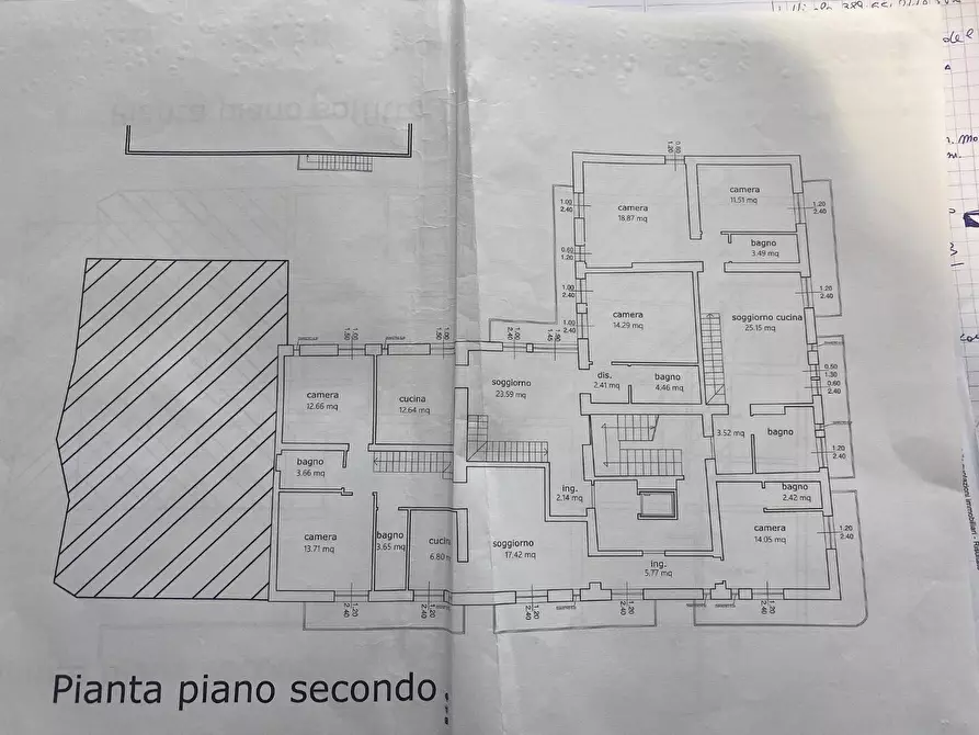 Immagine 17 di Albergo/B&B/Residence in vendita  a Viareggio