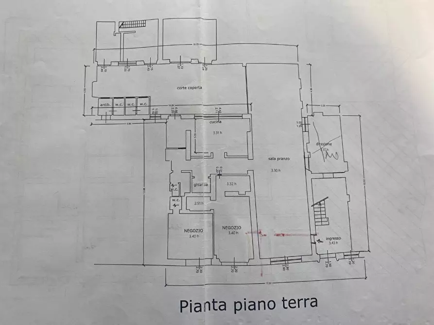 Immagine 16 di Albergo/B&B/Residence in vendita  a Viareggio