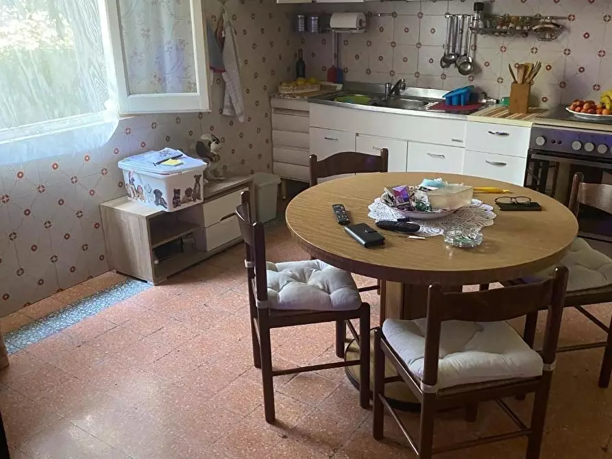 Immagine 7 di Appartamento in vendita  a Massa