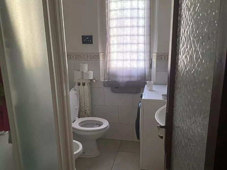 Immagine 5 di Appartamento in vendita  a Massa