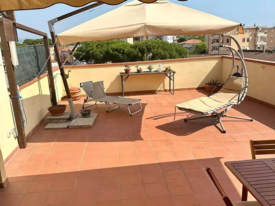 Immagine 1 di Mansarda in vendita  a Campiglia Marittima