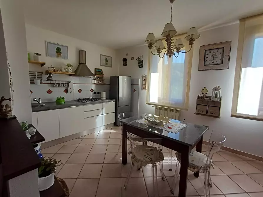 Immagine 5 di Mansarda in vendita  a Campiglia Marittima