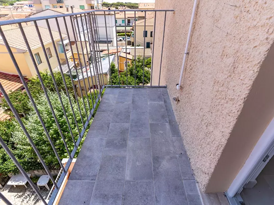 Immagine 17 di Appartamento in vendita  a Rosignano Marittimo