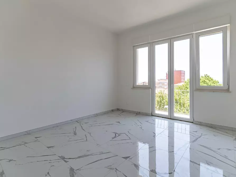 Immagine 6 di Appartamento in vendita  a Rosignano Marittimo