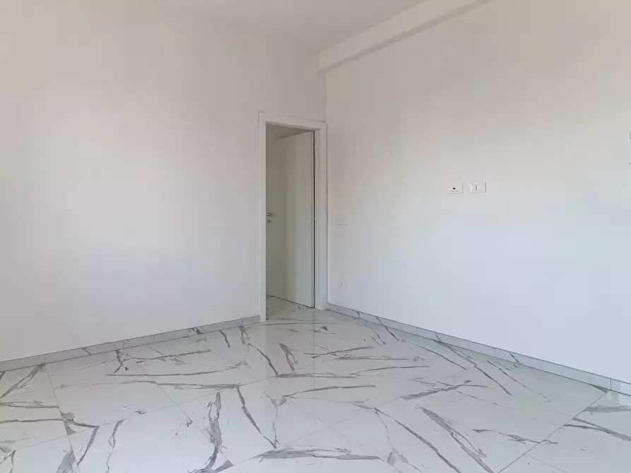 Immagine 12 di Appartamento in vendita  a Rosignano Marittimo