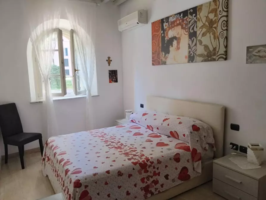 Immagine 13 di Appartamento in vendita  a Pisa