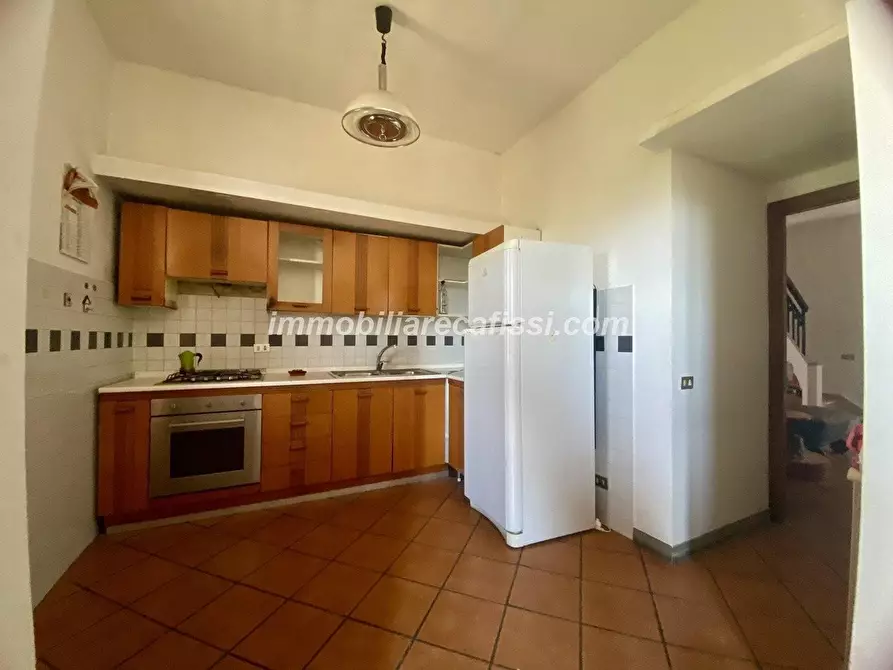 Immagine 7 di Casa bifamiliare in vendita  a Carmignano