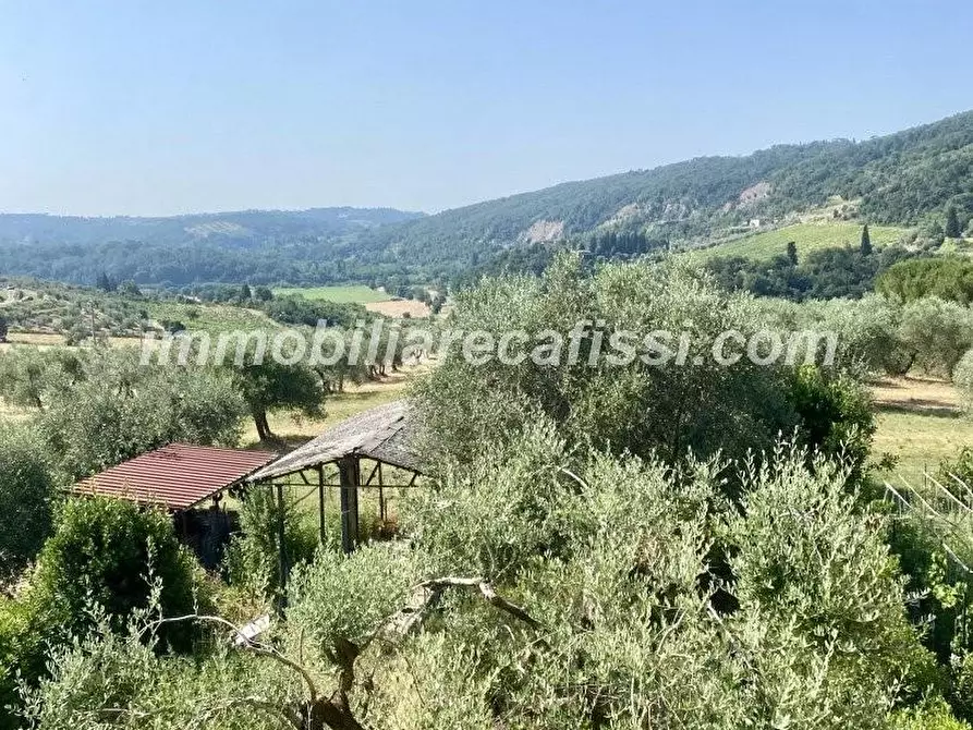 Immagine 17 di Casa bifamiliare in vendita  a Carmignano