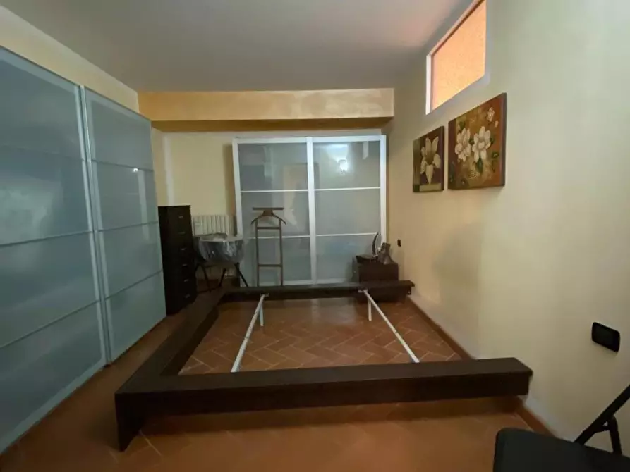 Immagine 12 di Villetta a schiera in vendita  a Carmignano