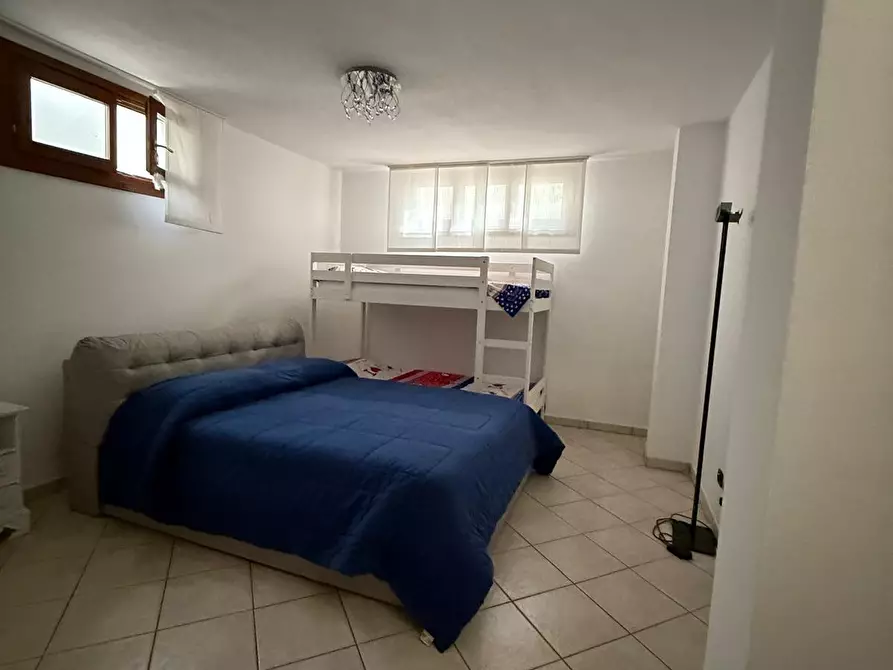 Immagine 19 di Appartamento in vendita  a Carrara