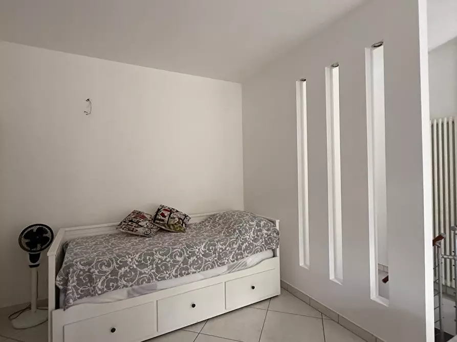 Immagine 20 di Appartamento in vendita  a Carrara