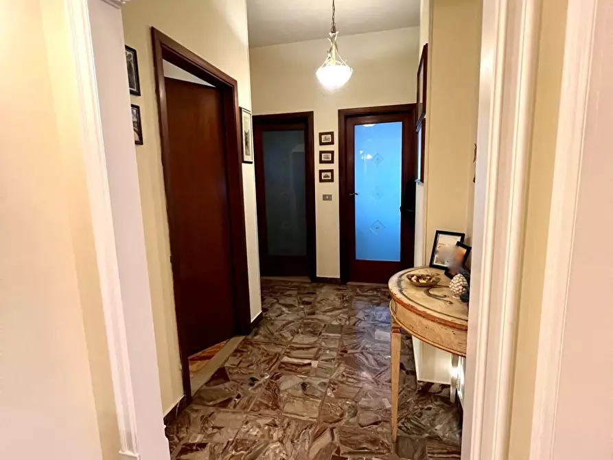 Immagine 15 di Appartamento in vendita  a Pontedera