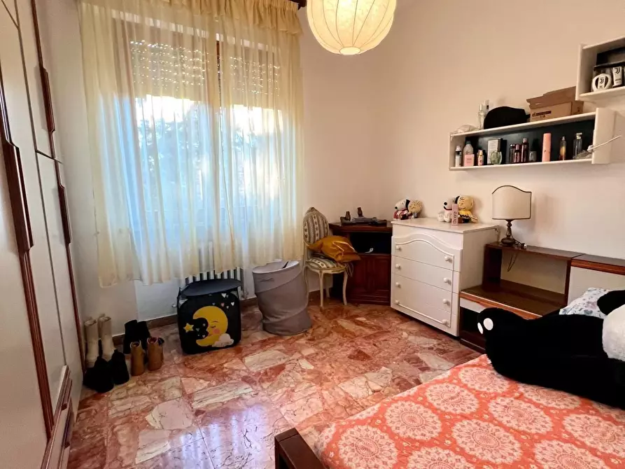 Immagine 13 di Appartamento in vendita  a Pontedera