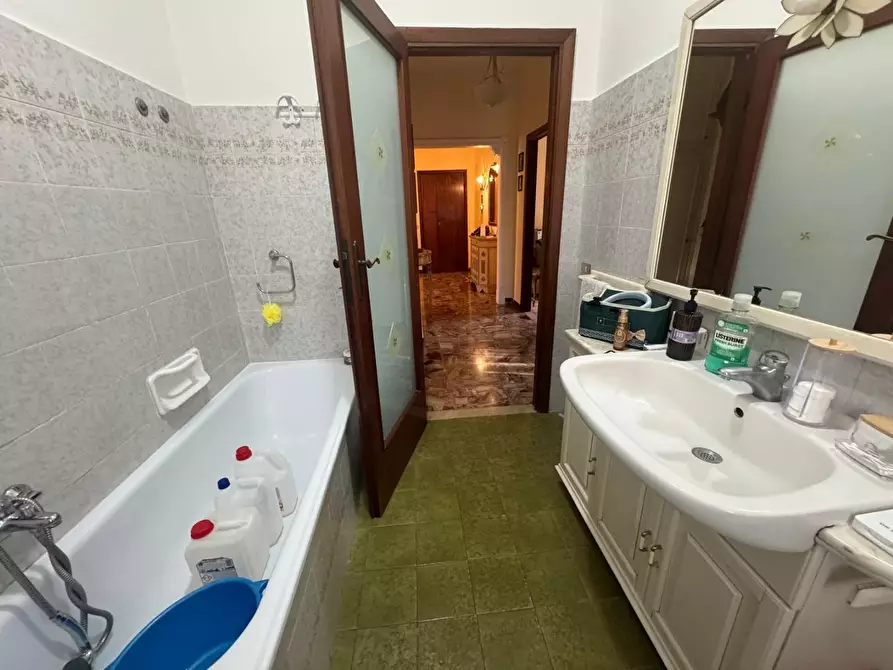 Immagine 24 di Appartamento in vendita  a Pontedera