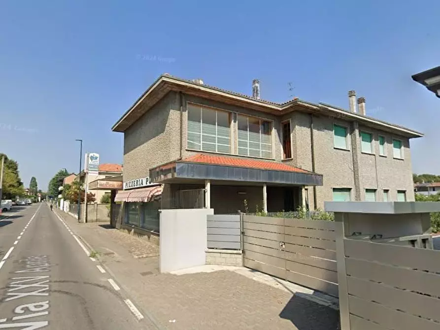 Immagine 2 di Capannone industriale in vendita  a Limbiate