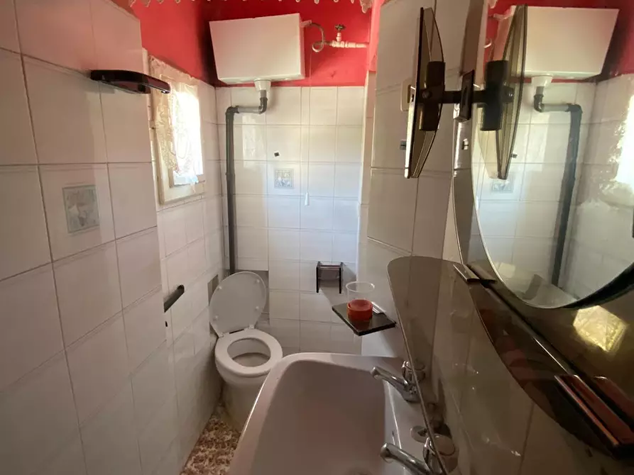 Immagine 12 di Appartamento in vendita  a Barga