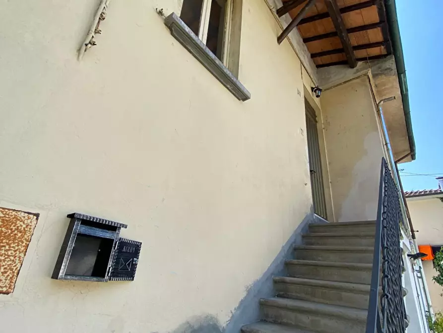 Immagine 6 di Appartamento in vendita  a Barga