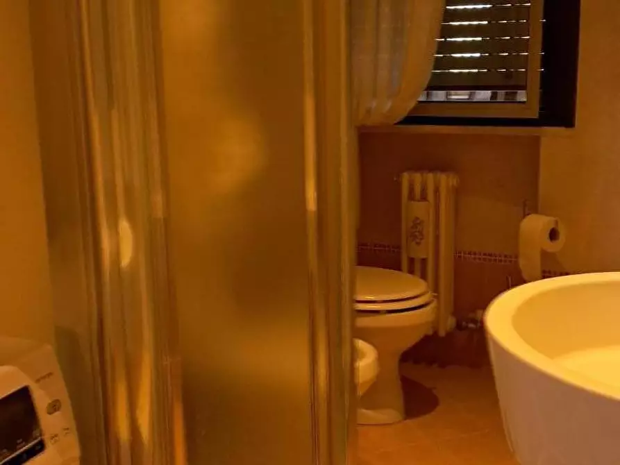 Immagine 26 di Appartamento in vendita  a Cascina