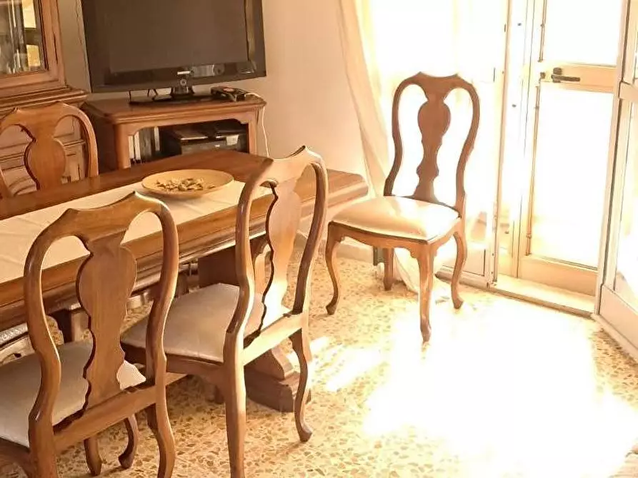 Immagine 8 di Appartamento in vendita  a Cascina