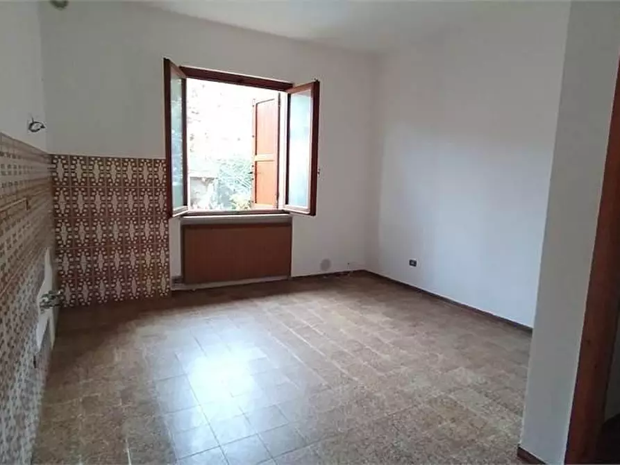 Immagine 5 di Appartamento in vendita  a Marliana