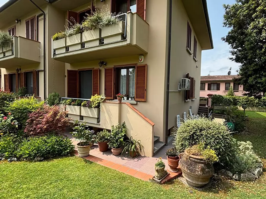 Immagine 23 di Terratetto in vendita  a Montespertoli