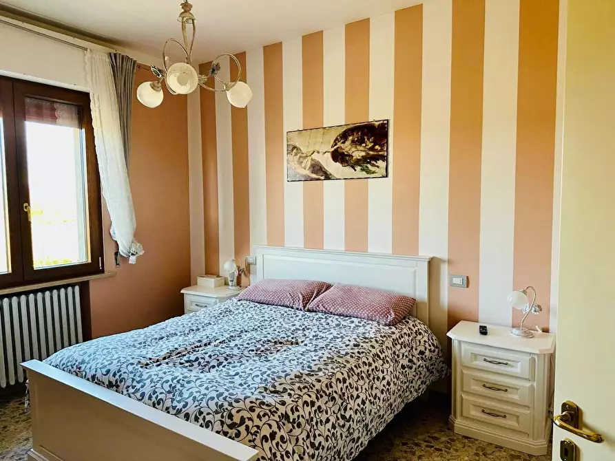 Immagine 18 di Terratetto in vendita  a Siena