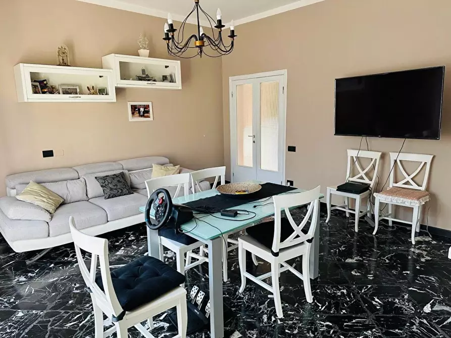 Immagine 1 di Terratetto in vendita  a Siena