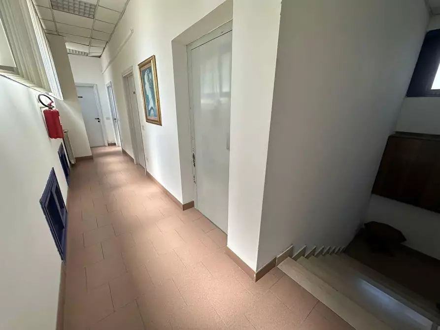 Immagine 8 di Capannone industriale in vendita  a Santa Croce Sull'arno