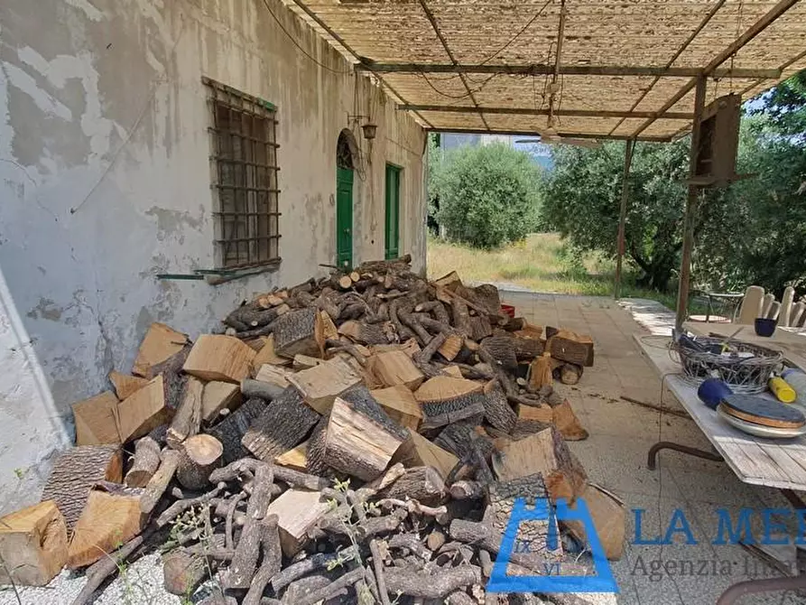 Immagine 16 di Casa colonica in vendita  a Lamporecchio