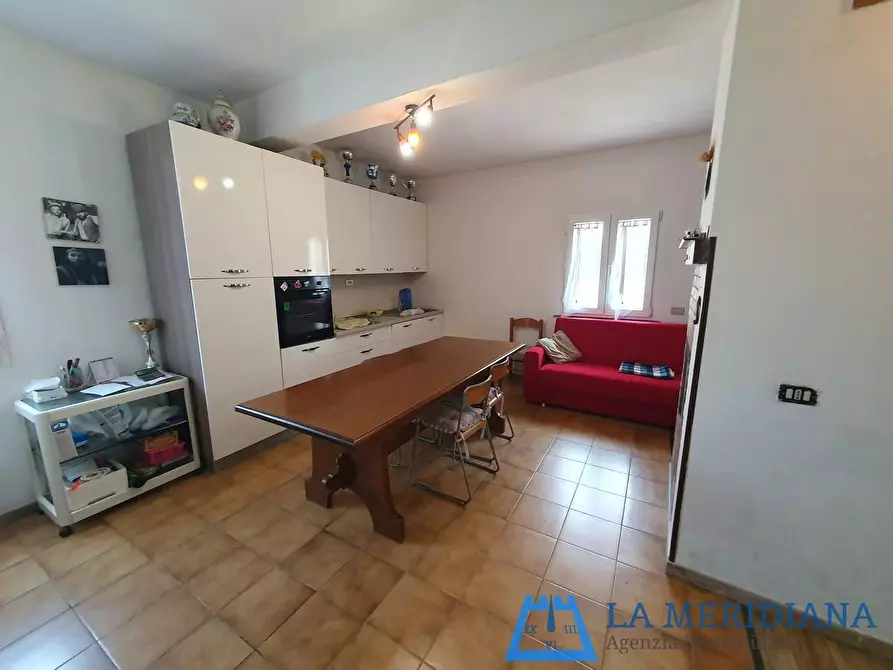 Immagine 3 di Casa indipendente in vendita  a Larciano