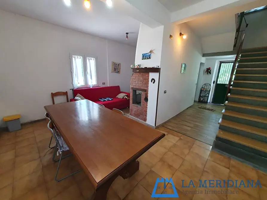 Immagine 7 di Casa indipendente in vendita  a Larciano