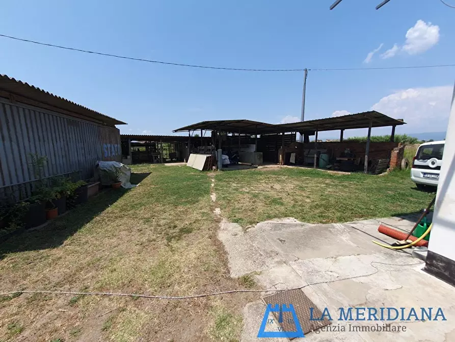 Immagine 32 di Casa indipendente in vendita  a Larciano