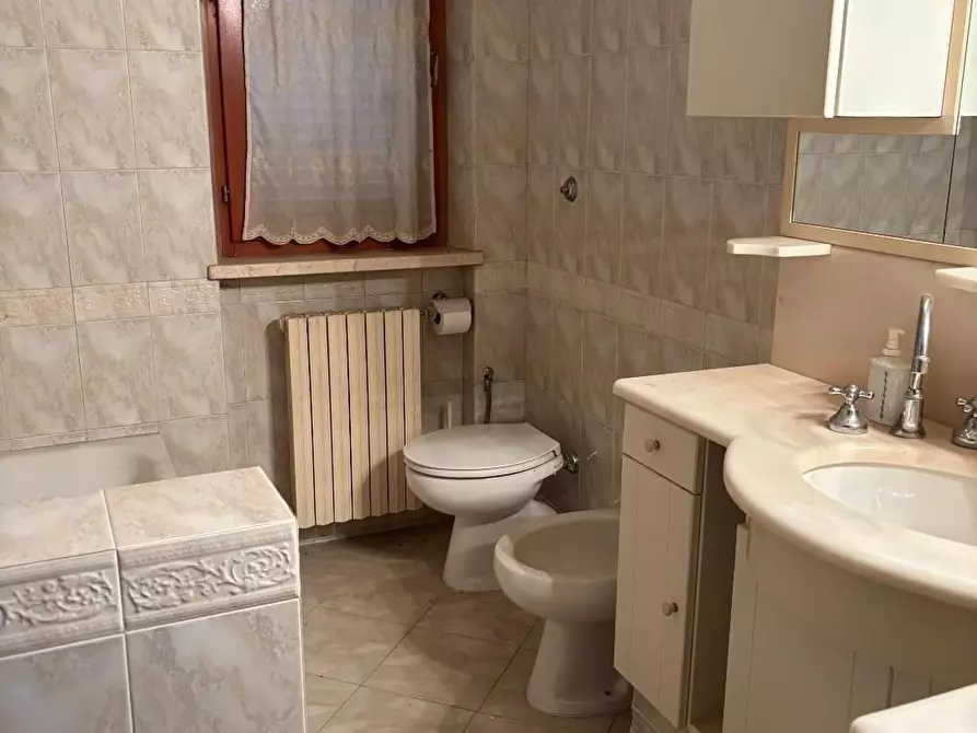 Immagine 12 di Casa bifamiliare in vendita  a Siena