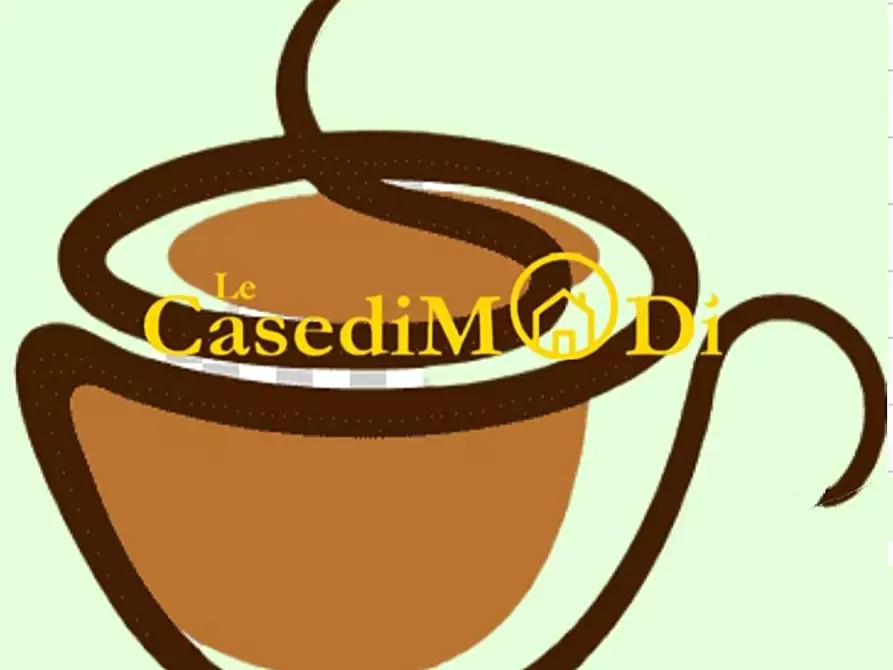 Immagine 1 di Bar / Ristorante in vendita  a Livorno