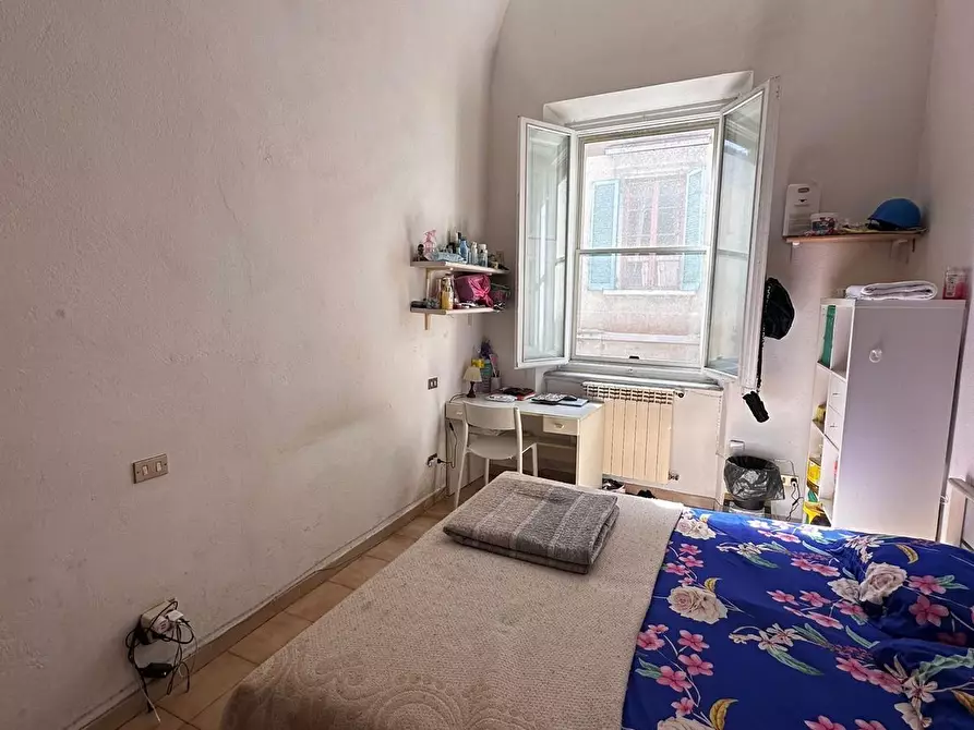 Immagine 12 di Appartamento in vendita  a Pisa