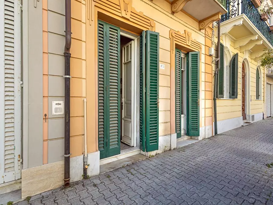 Immagine 3 di Terratetto in vendita  a Viareggio