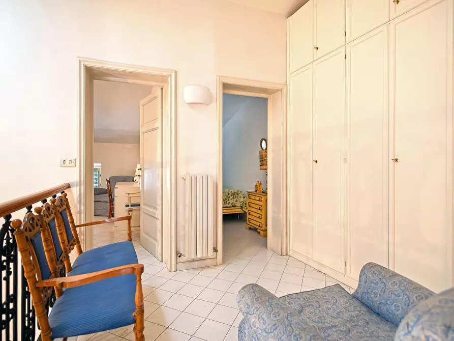 Immagine 20 di Terratetto in vendita  a Viareggio