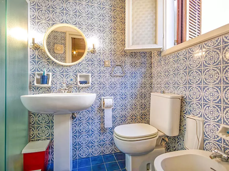 Immagine 14 di Terratetto in vendita  a Viareggio