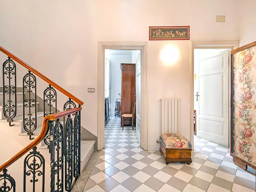 Immagine 15 di Terratetto in vendita  a Viareggio