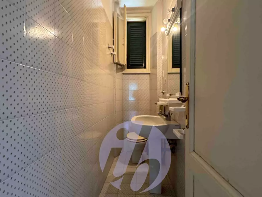 Immagine 21 di Appartamento in vendita  a Pietrasanta