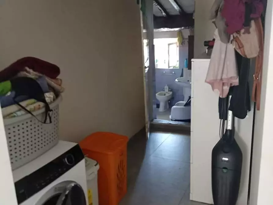 Immagine 12 di Appartamento in vendita  a Calci