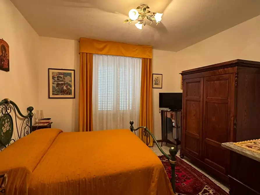 Immagine 21 di Casa bifamiliare in vendita  a San Giuliano Terme