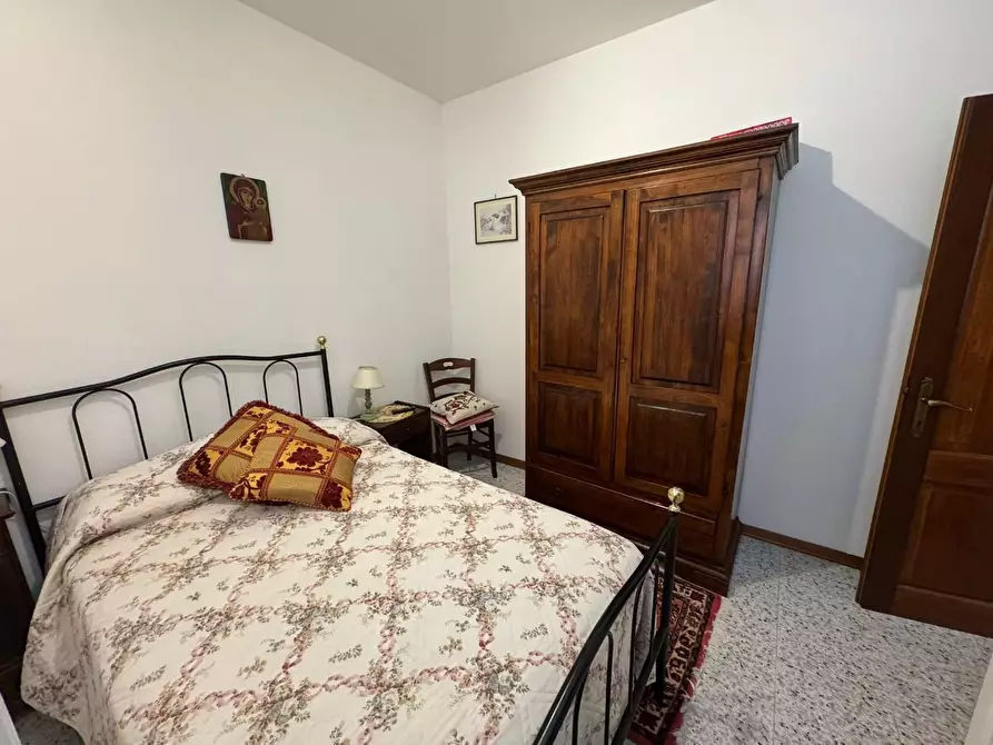 Immagine 18 di Casa bifamiliare in vendita  a San Giuliano Terme