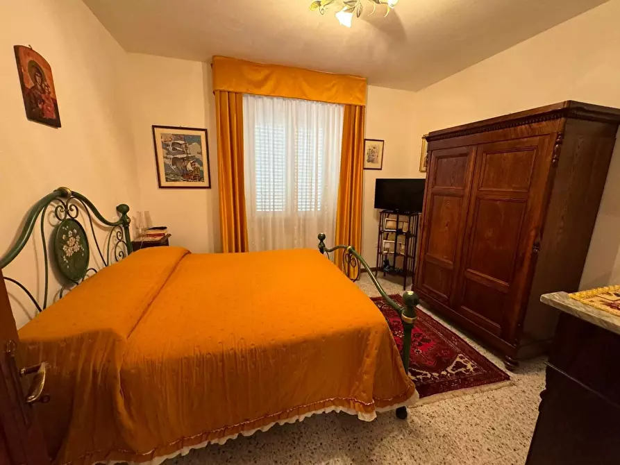 Immagine 23 di Casa bifamiliare in vendita  a San Giuliano Terme