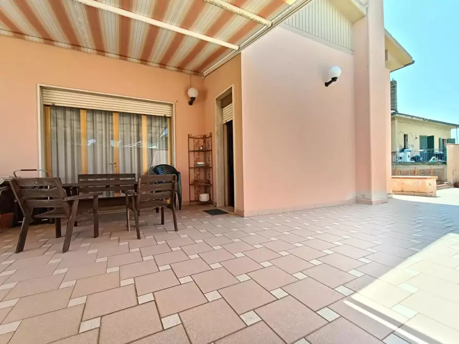 Immagine 14 di Appartamento in vendita  a Pisa