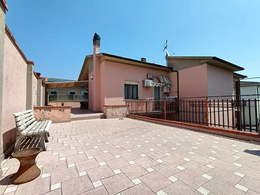 Immagine 18 di Appartamento in vendita  a Pisa