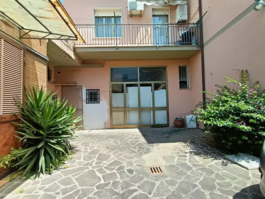 Immagine 48 di Appartamento in vendita  a Pisa