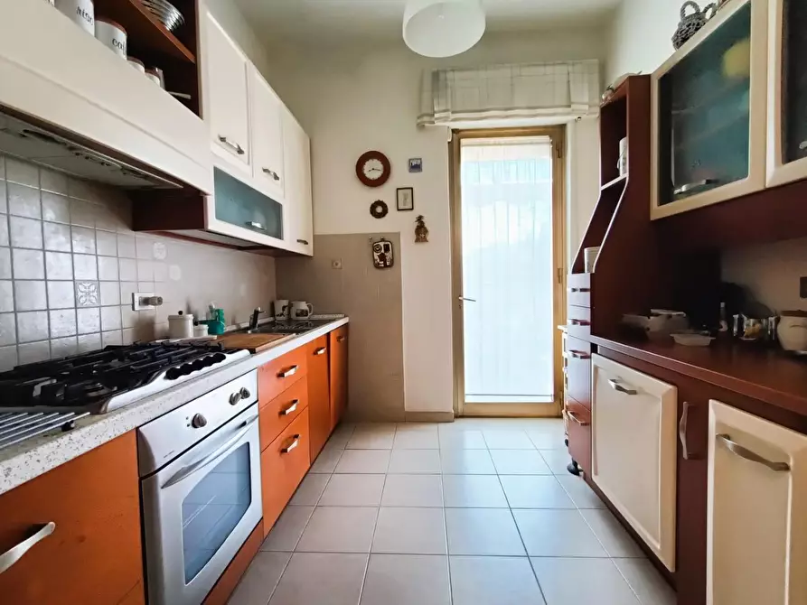 Immagine 10 di Appartamento in vendita  a Pisa