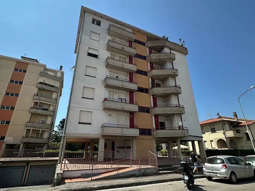 Immagine 1 di Appartamento in vendita  a Campiglia Marittima